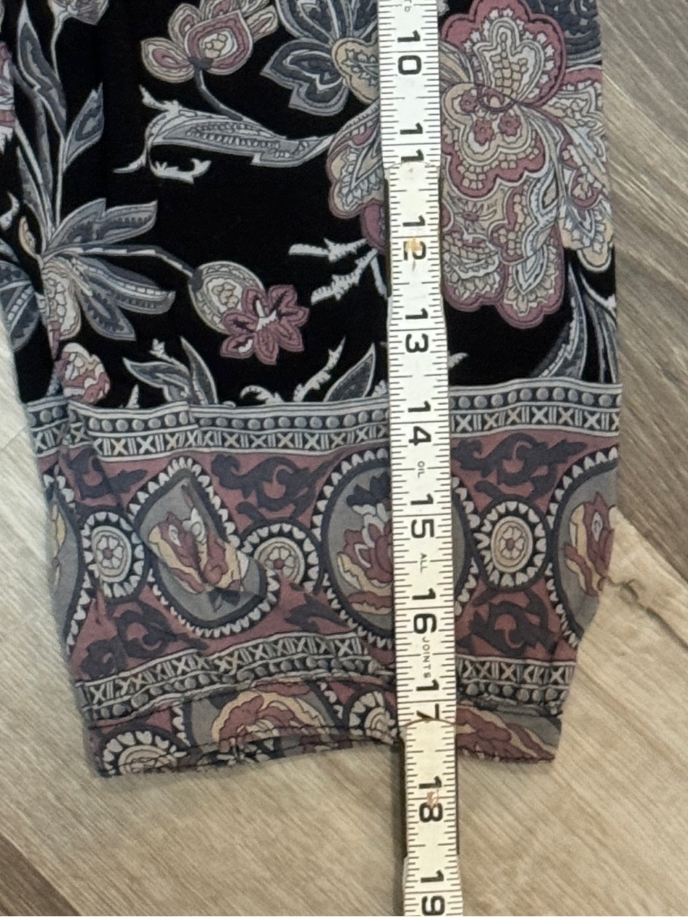 Men's Shirt Subcategory Classification - Picture 5 of 10